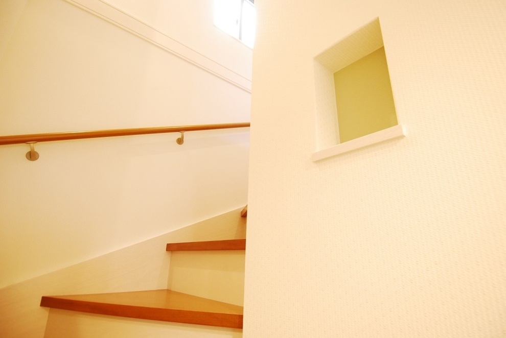 ニッチのクロスが可愛いおうち