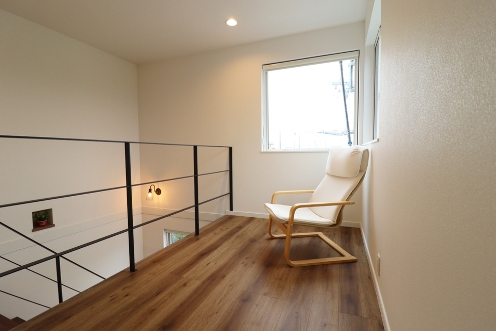 【ﾌｧｸﾄﾘｰｶﾌｪｽﾀｲﾙ】ﾛﾊｽｶﾞｰﾃﾞﾝ大住駅南ﾓﾃﾞﾙﾊｳｽ