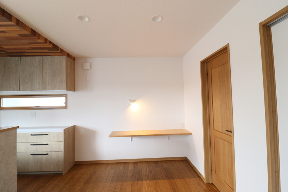 どこにも触れずに手を洗える間取り