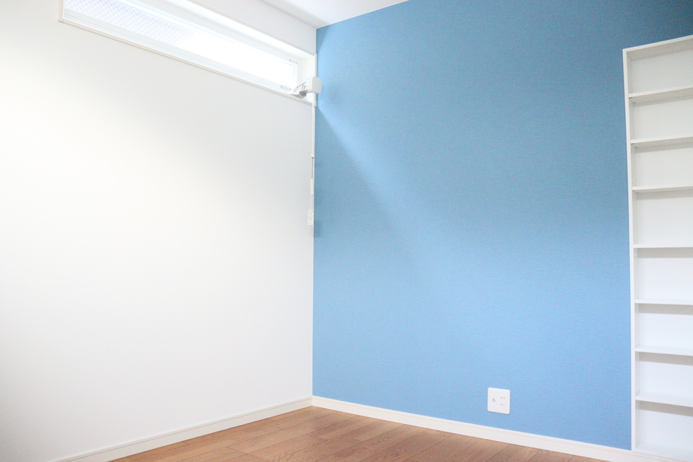 お部屋ごとに印象を変えるクロス