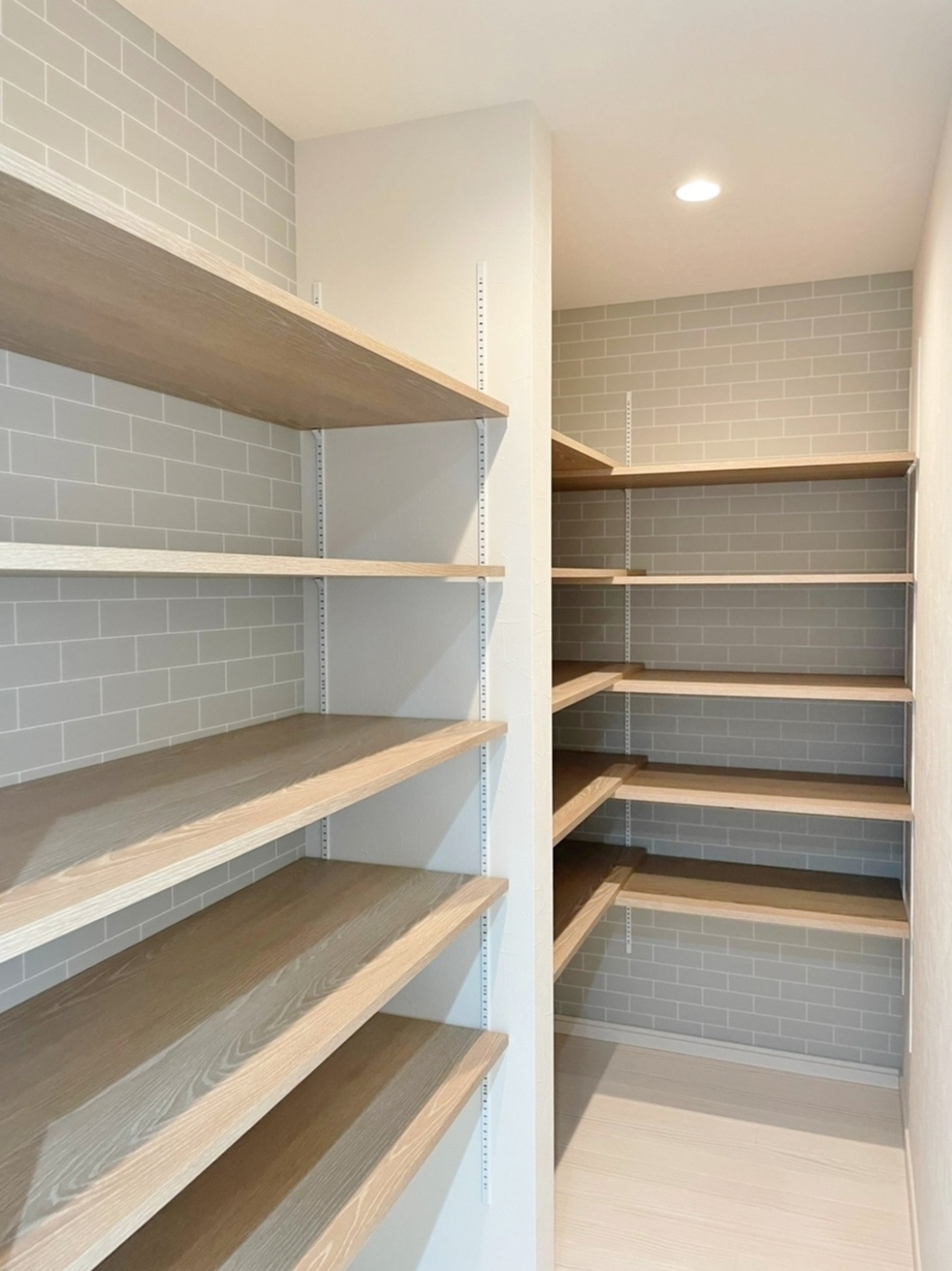 リビングとスタディースペースとの良い距離感