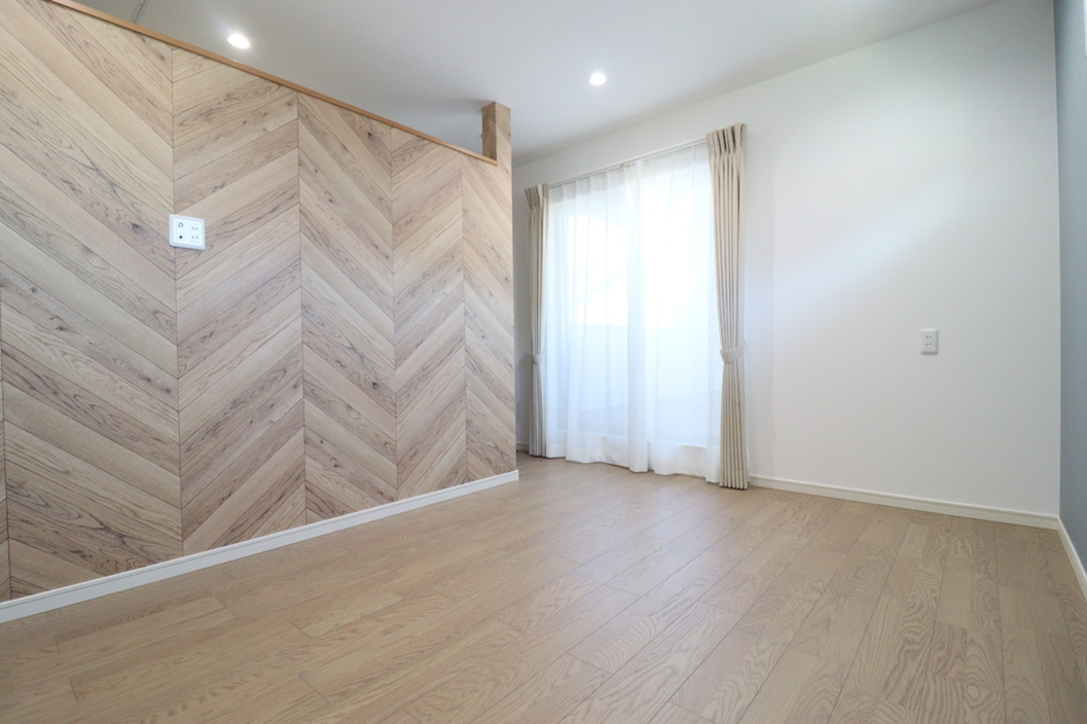 柔らかな光が差し込む家族が集うおうち