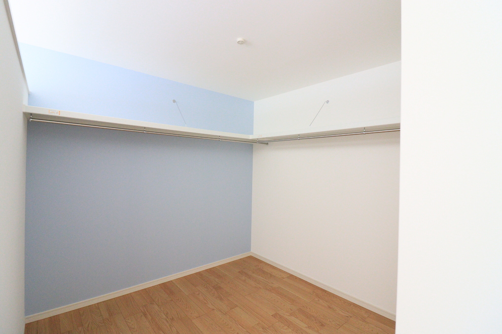 個性を彩るアクセントクロスで理想の空間に