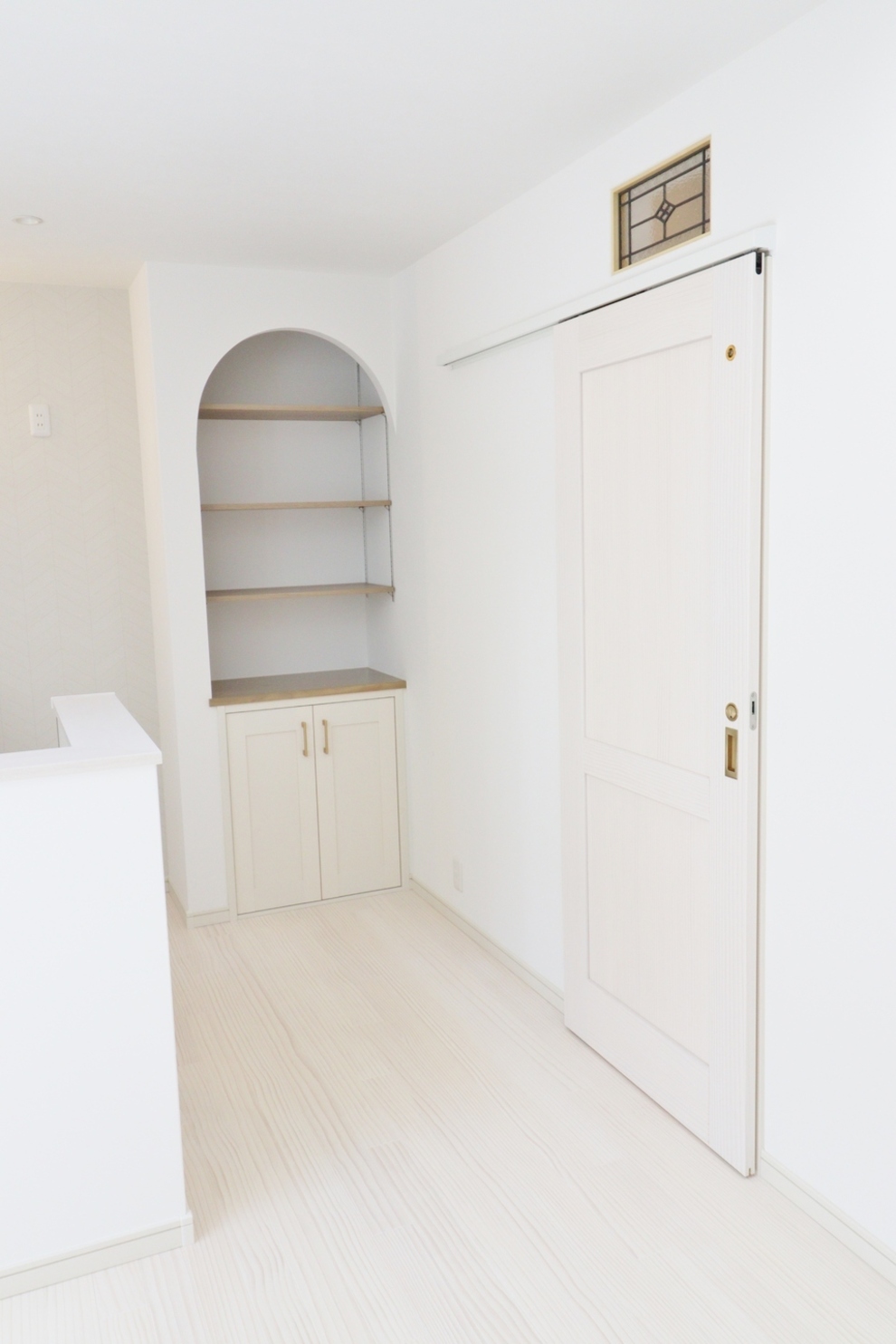 淡いカラーと木との良い関係