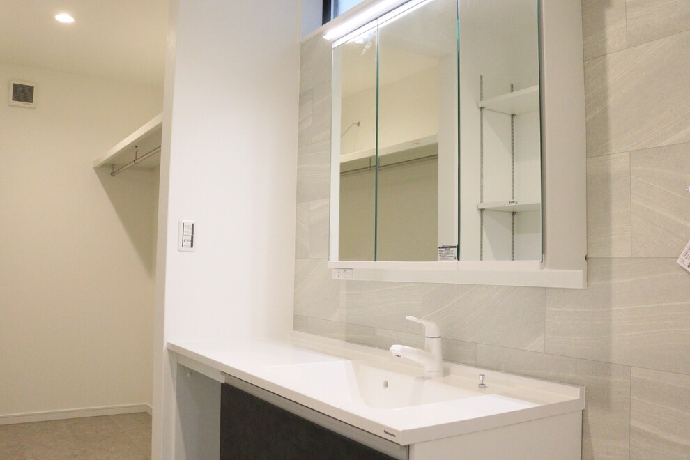 ブラック基調でスタイリッシュなこだわり空間