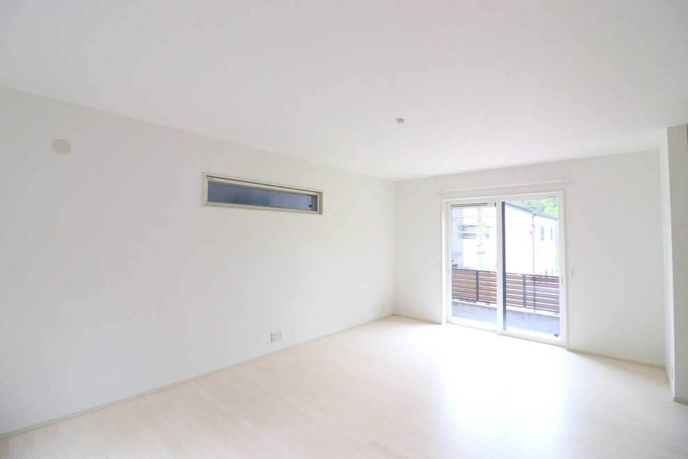 白を基調としたアクセントカラーにこだわった素敵なおうち