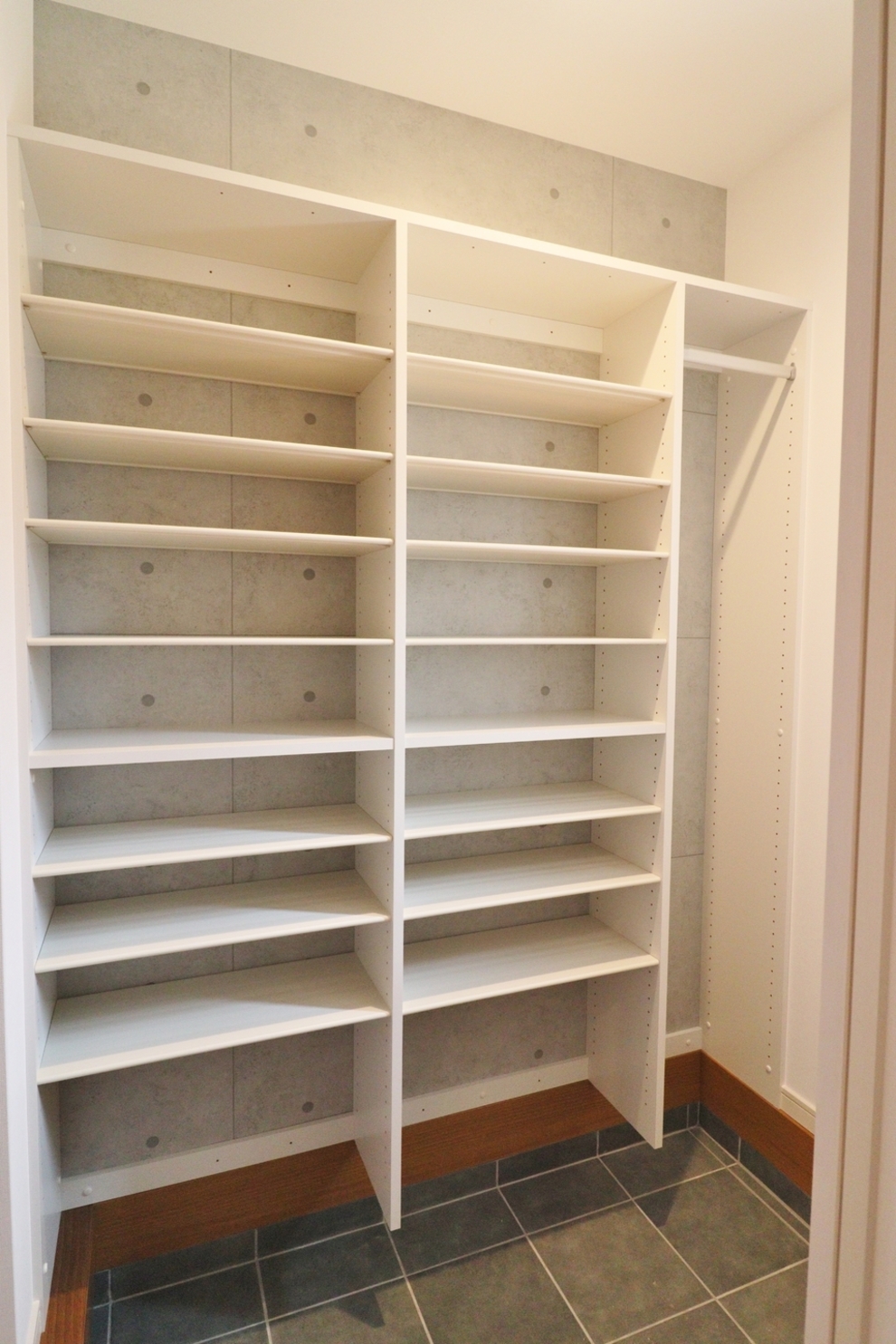 Gray×Woodが素敵なおうち