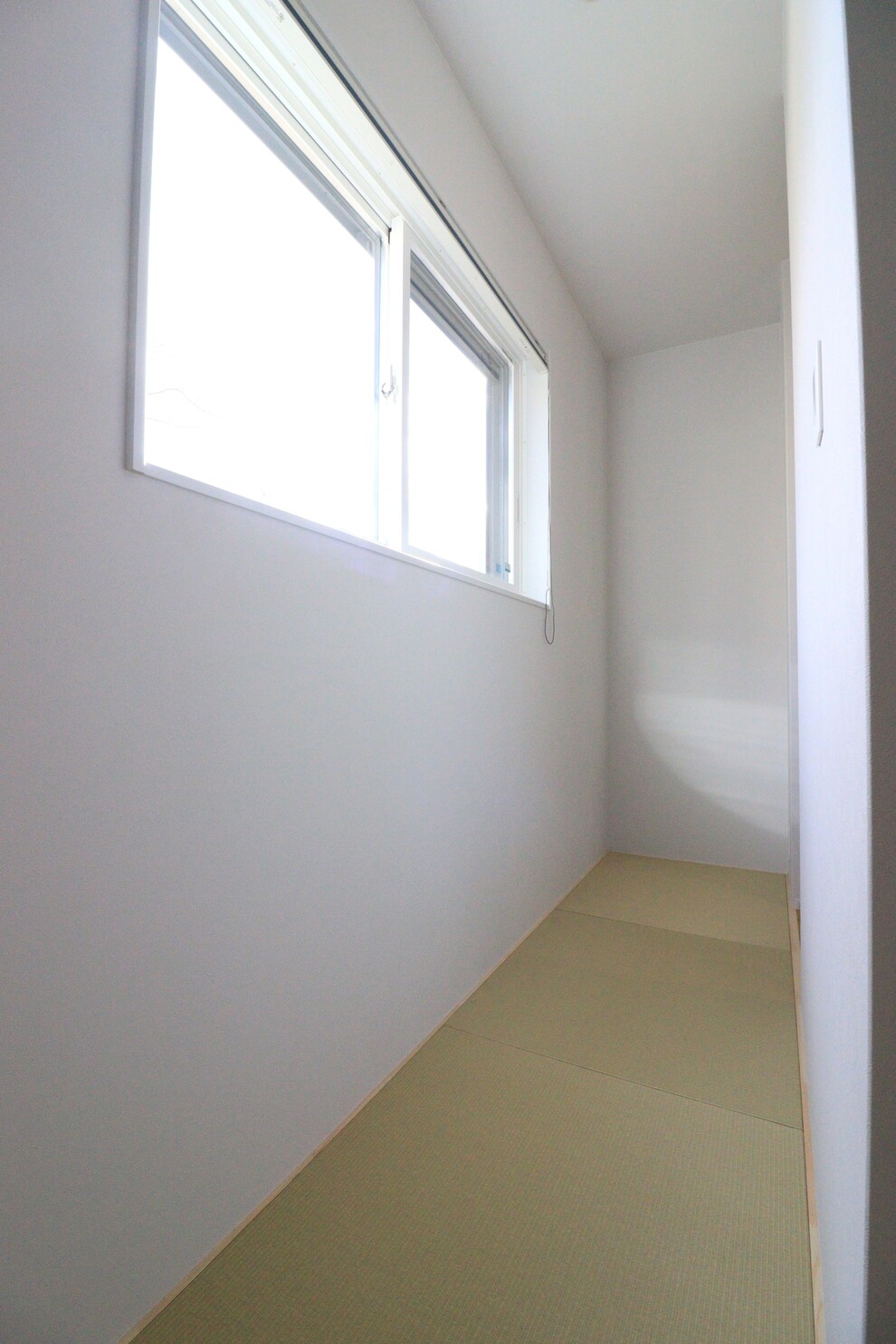 フラットキッチンのある解放感あふれるLDK