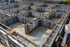 「ロハスガーデン祝園駅」