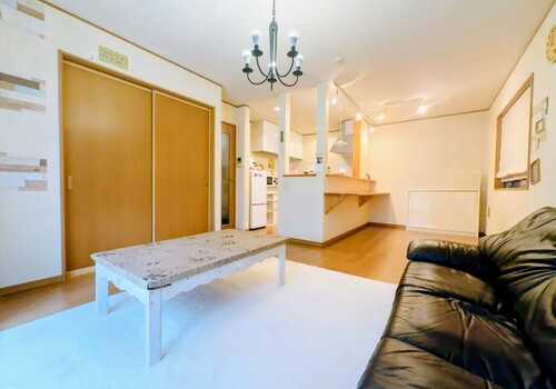 三山木直田 3,090万円(4LDK)