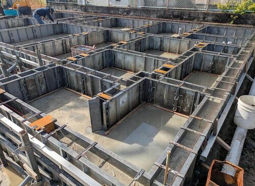 「ロハスガーデン祝園駅」