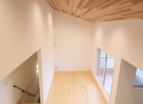 ロフト・勾配天井