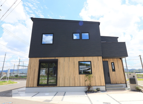 外壁の目地コーキング