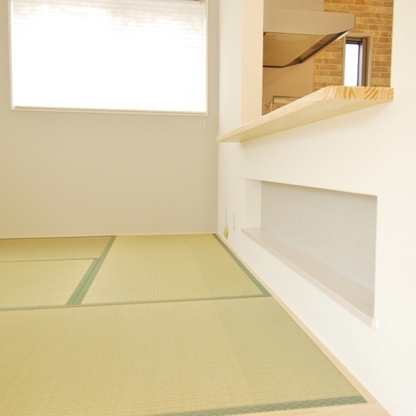 吹き抜け×インナーバルコニーで明るいおうち