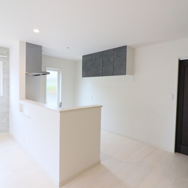 個性を彩るアクセントクロスで理想の空間に