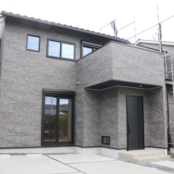 ブラック基調でスタイリッシュなこだわり空間