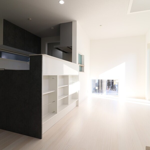 スキップフロアのある家族が集まるおうち