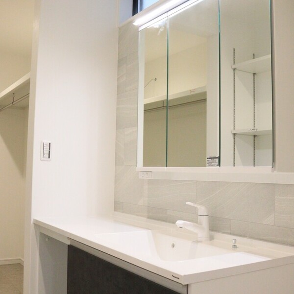 ブラック基調でスタイリッシュなこだわり空間