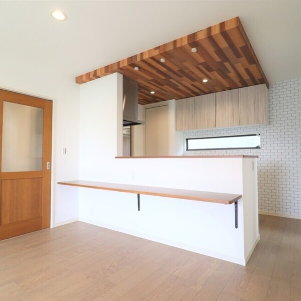 Wood×Whiteの心地よい空間