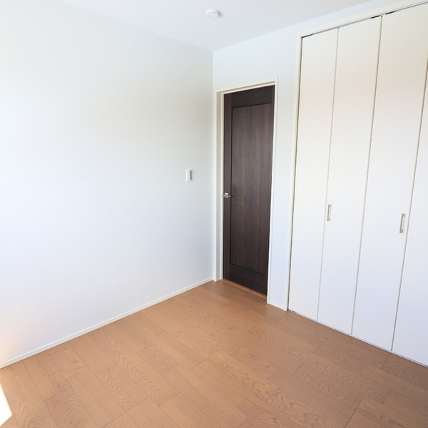 陽光と木のぬくもりに包まれた住まい