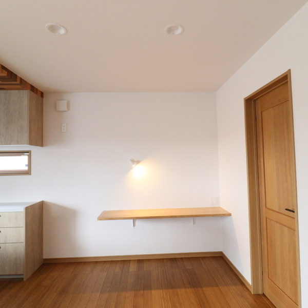 どこにも触れずに手を洗える間取り