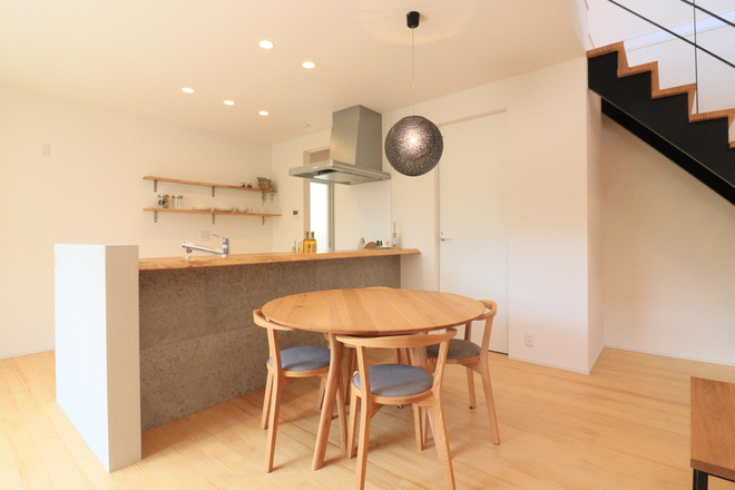 和の美とモダンが調和する上質な住まい