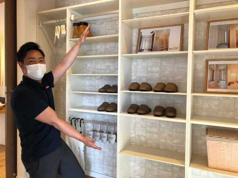 人気No.1シューズスルークロークをご紹介!